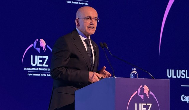 Türkiye'de yastık altında 640 milyar dolar var