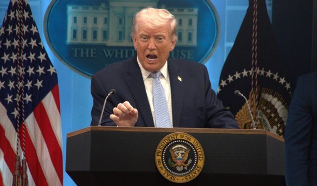 Trump'tan İran'a tehdit