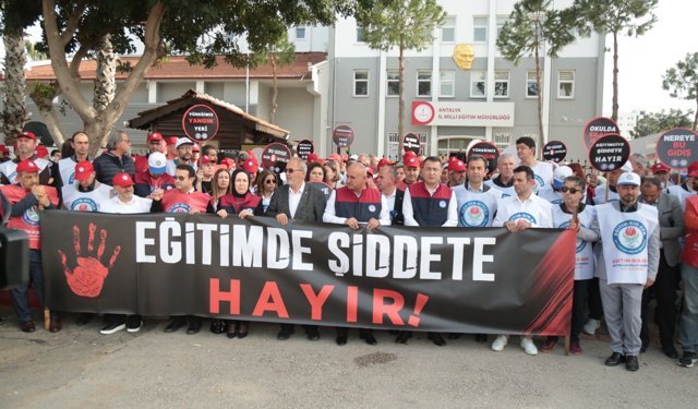 Okullar tatil edilsin talebi