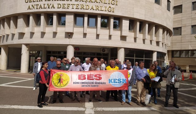 Eğitimde şiddete iş bırakmalı tepki