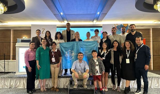 ALKÜ bilim dünyasında zirveye oynuyor