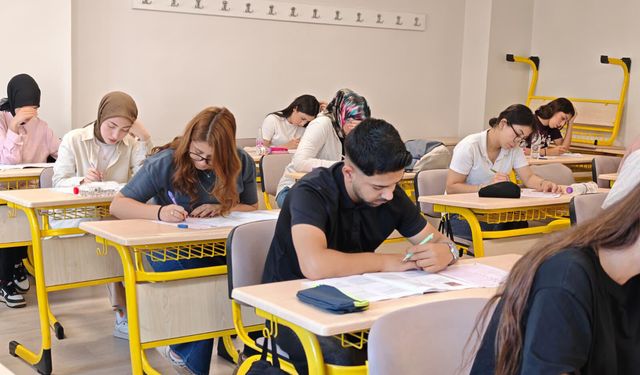 Kepez'den YKS adaylarına destek