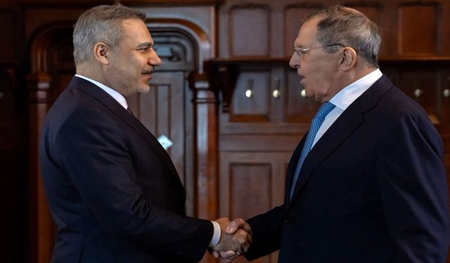 Bakan Fidan, Lavrov ile görüştü