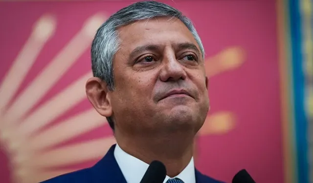 Özgür Özel’in ekibi istifa etti
