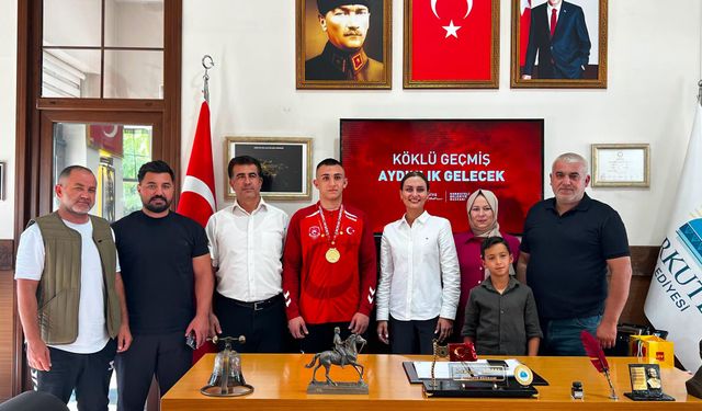 Şampiyondan Korkuteli ziyareti