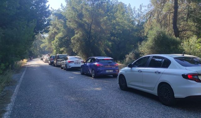 Phaselis’te 2 kilometrelik kuyruk