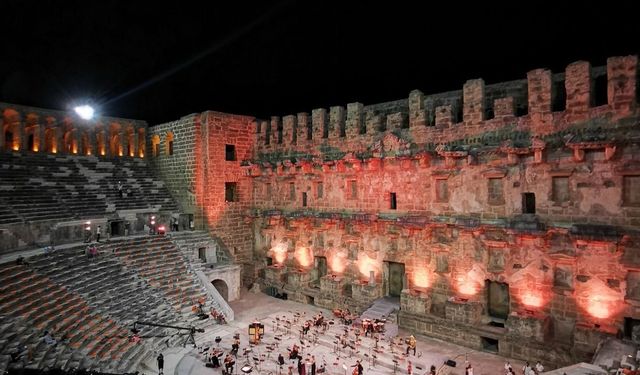 Antalya'nın antik kentleri göz kamaştırıyor