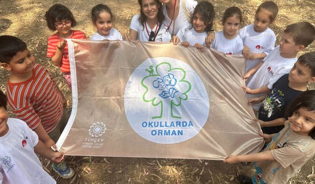 267 okula 'Orman bayrağı'