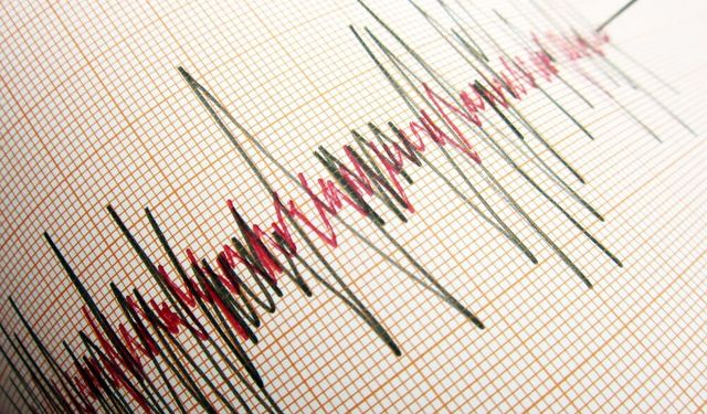 Kaş'ta art arda deprem