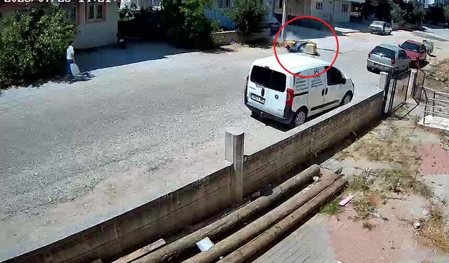 Postacının kazası kamerada