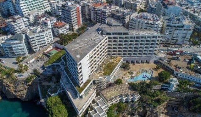 Antalya’nın ilk 5 yıldızlı oteli geri dönüyor