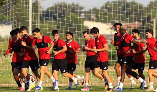 Akrep’in kamp programı belli oldu