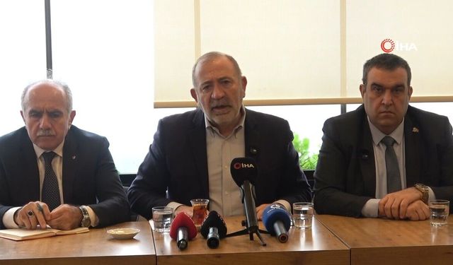 Gürsel Tekin görevine devam edecek