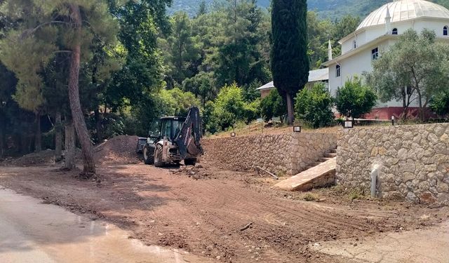 Kemer'de altyapı çalışmaları
