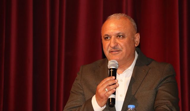 Öğretmenlerden müstakil sendika kanunu talebi