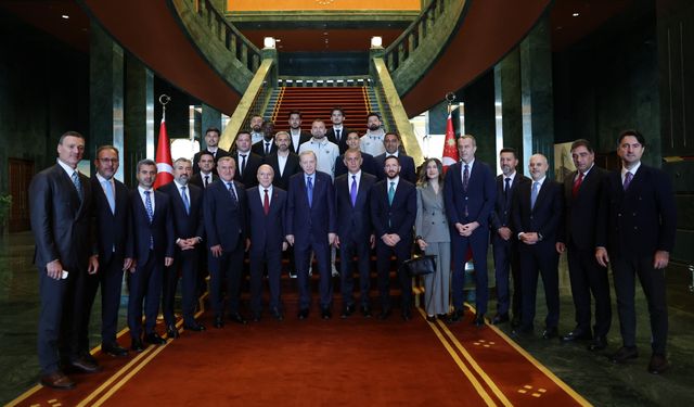 Erdoğan, Süper Lig'e çıkan takımları kabul etti