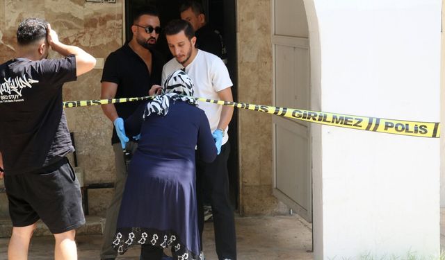 Cami tuvaletinde ölü bulundu