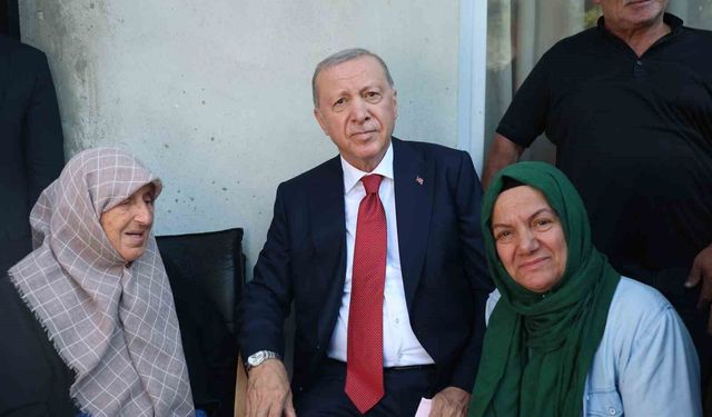 Erdoğan Rize’de komşularını ziyaret etti