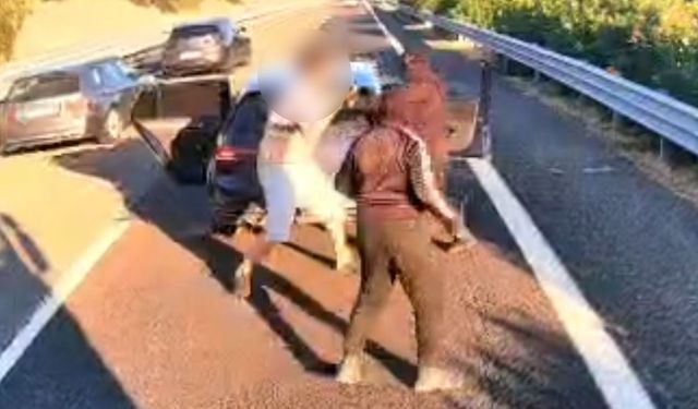 İtalya'da Antalya firmasına ait TIR gasbedildi