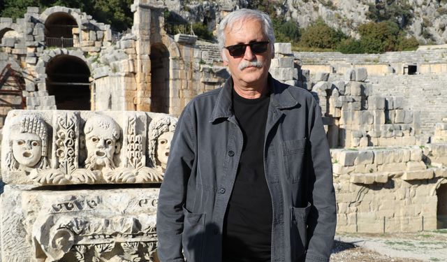 Aperlai sahipsiz kaldı