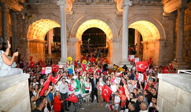 Festival sona erdi