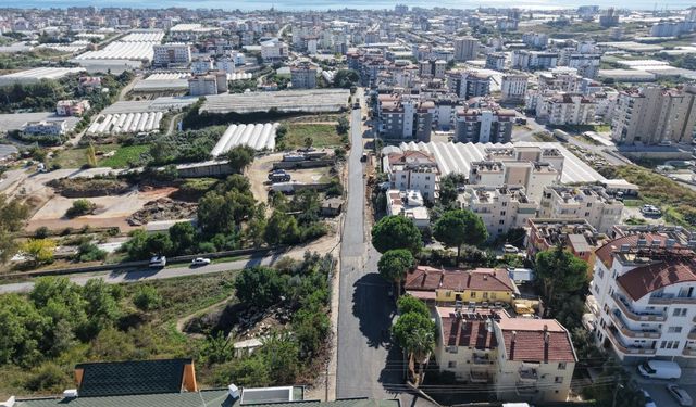 Alanya'da sıcak asfalt çalışması