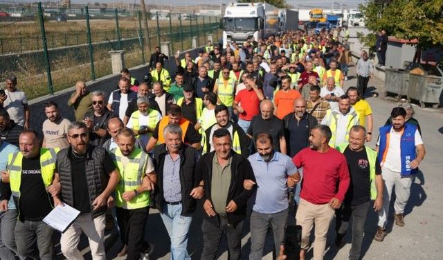 Kapıkule’de TIR şoförlerinden tepki