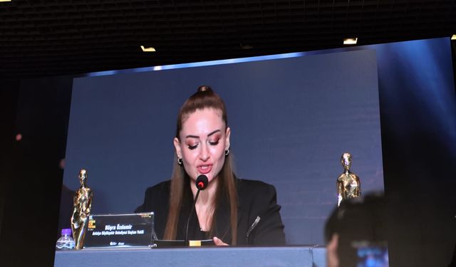 İptal edilen 60. Altın Portakal yeniden yapılacak mı? Büşra Özdemir'den yanıt