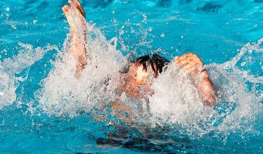 Alanya'da 8 yaşındaki çocuk hayatını kaybetti