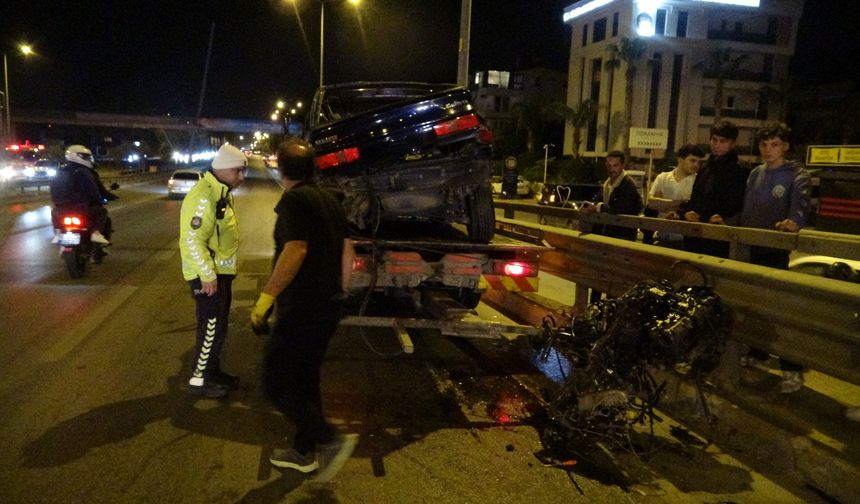 Antalya'da feci kaza: 1 ölü, 3 yaralı