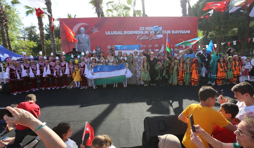 Kepez dünya çocuklarıyla renklendi
