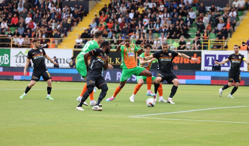 Alanyaspor ile Kayserispor yenişemedi