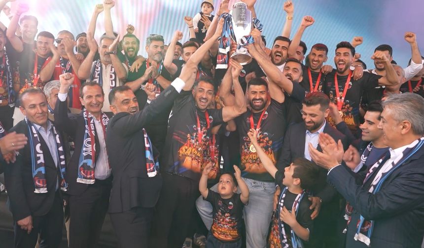 Mardin 1969 Spor şampiyonluk kupasına kavuştu