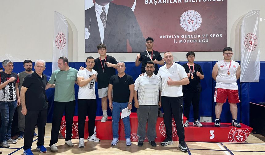 Kick boksta Kemer şov
