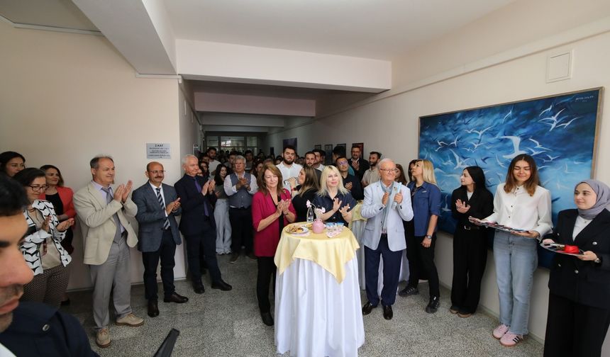 Yapay zeka donanımlı bilgisayarlarla eğitim