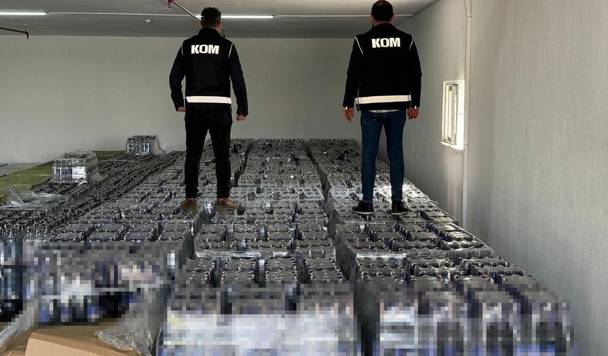 Antalya'da Cumhuriyet tarihinin en büyük alkol kaçakçılığı