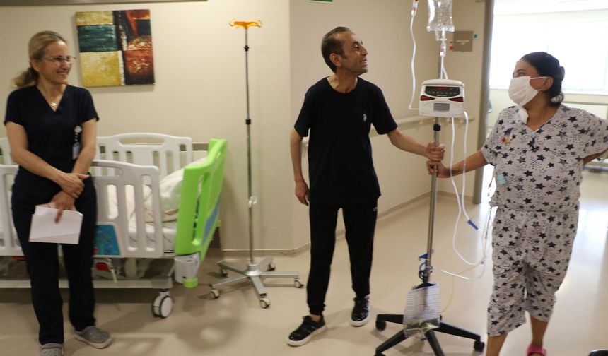 Hatay'dan Antalya'ya sıra dışı aşk