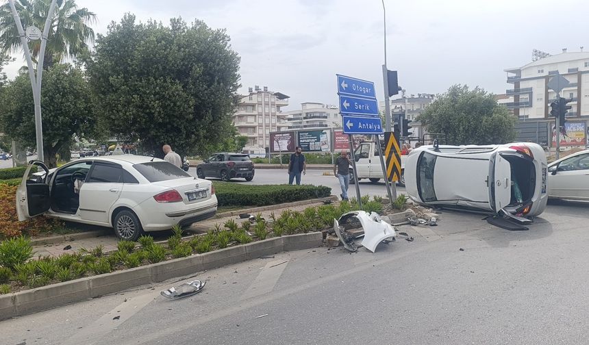 Kavşakta kaza