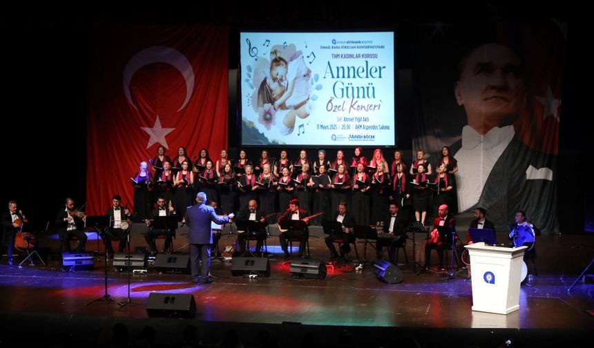 Antalya'da Anneler Günü konseri