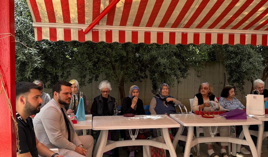 MÜSİAD'da Anneler Günü buluşması