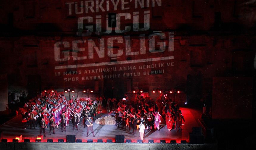 Aspendos'ta Gençlik ve Spor Bayramı şöleni