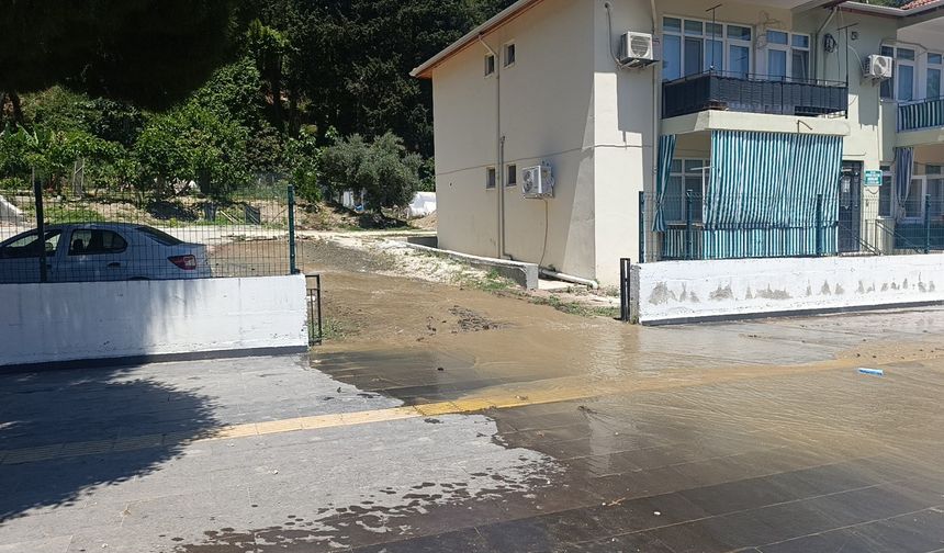 Manavgat’ta cadde göle döndü