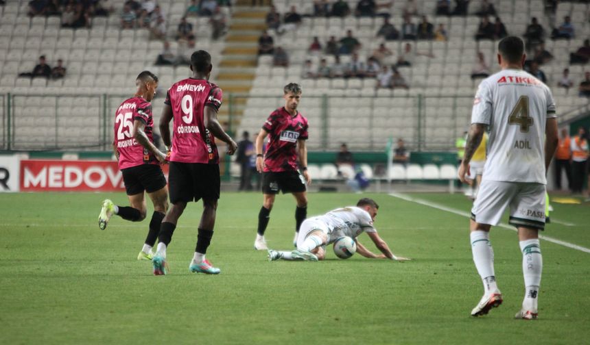 Alanyaspor 3 puanı kaptı