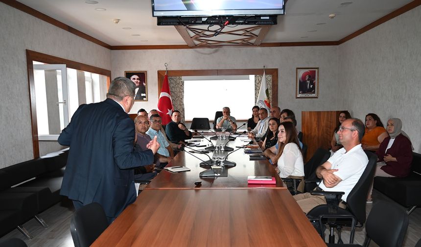 Kemer'de personele seminer