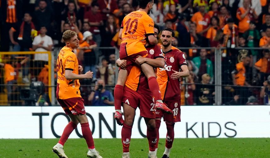 Şampiyon sezonu 95 puanla tamamladı