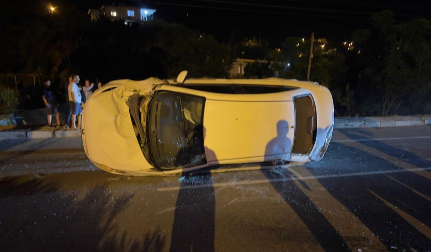 Gazipaşa'da otomobil takla attı