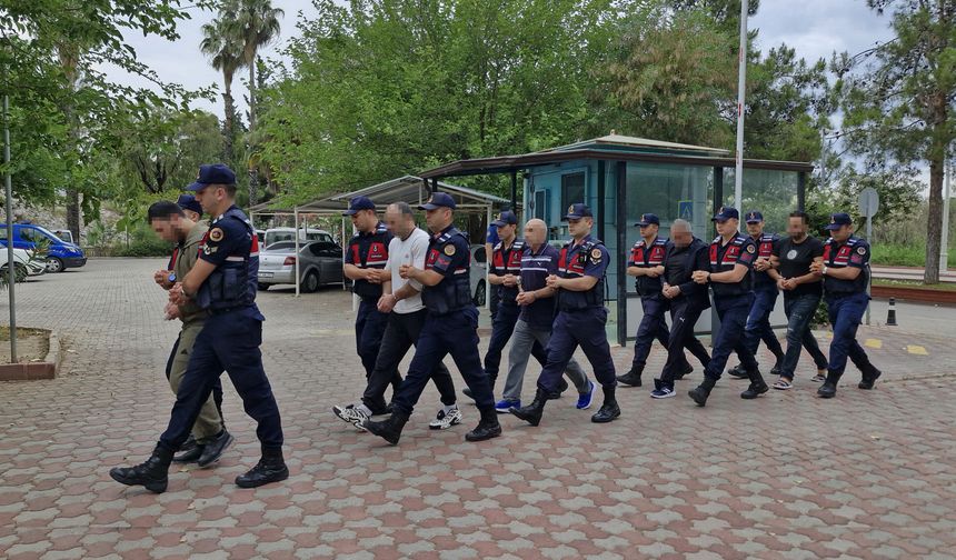Musayev'e bıçaklı saldırının şüphelileri adliyede