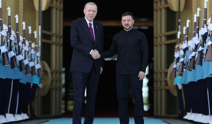 Erdoğan, Zelenskiy ile bir araya geldi