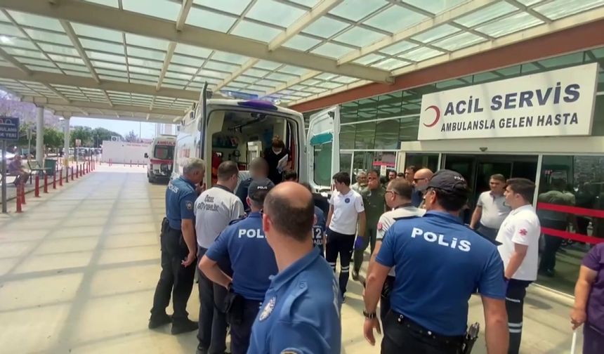 Antalya'da helikopter acil iniş yaptı