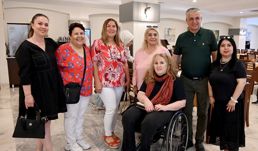 Başkan Topaloğlu engellilerle buluştu